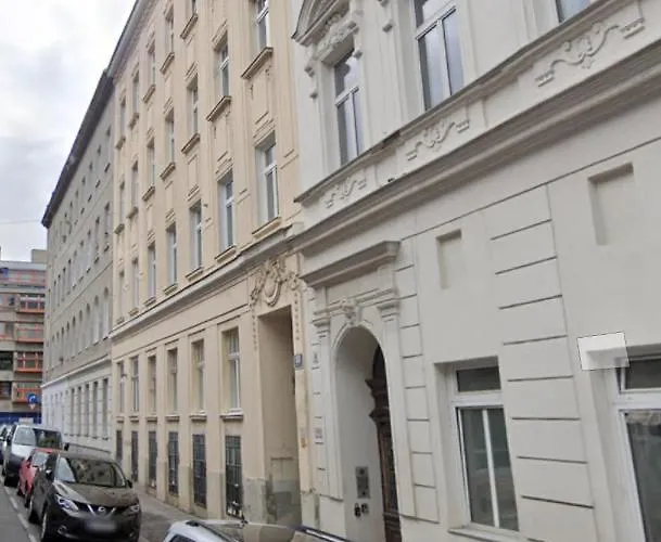 Posh With A King-size Bed And Modern Design * Wien